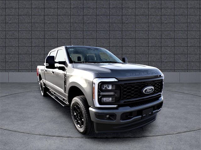 2026 Ford F-250 Super Duty XL Crew Cab 4WD