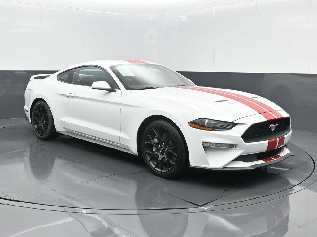 2019 Ford Mustang EcoBoost Coupe RWD