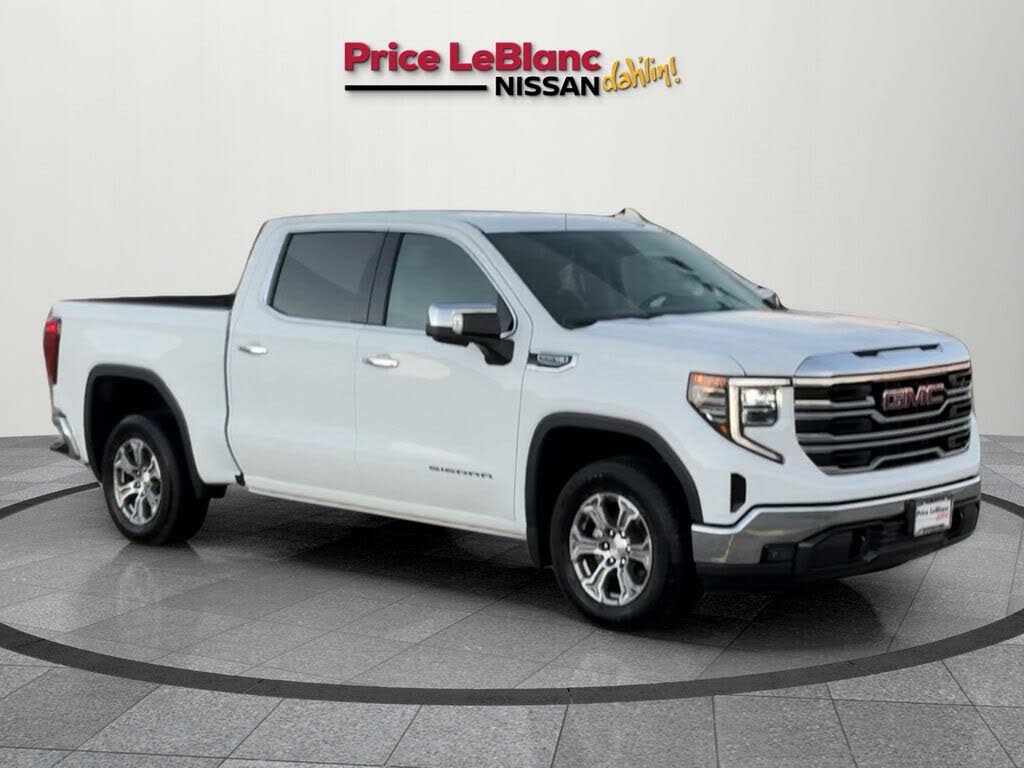 2024 GMC Sierra 1500 SLT Crew Cab RWD