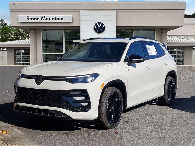 2026 Volkswagen Tiguan SE R-Line Black FWD