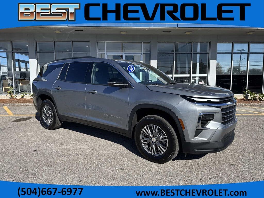 2025 Chevrolet Traverse LT FWD