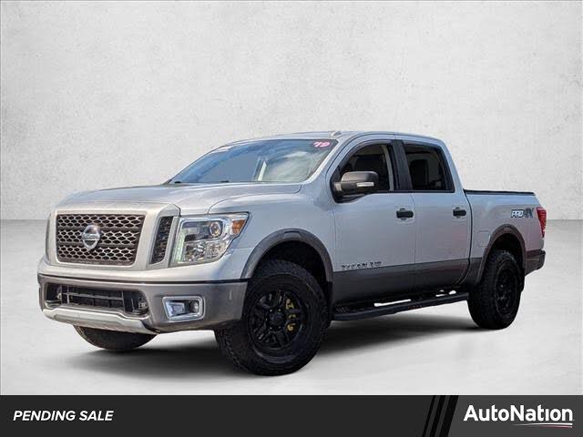 2019 Nissan Titan PRO-4X Crew Cab 4WD