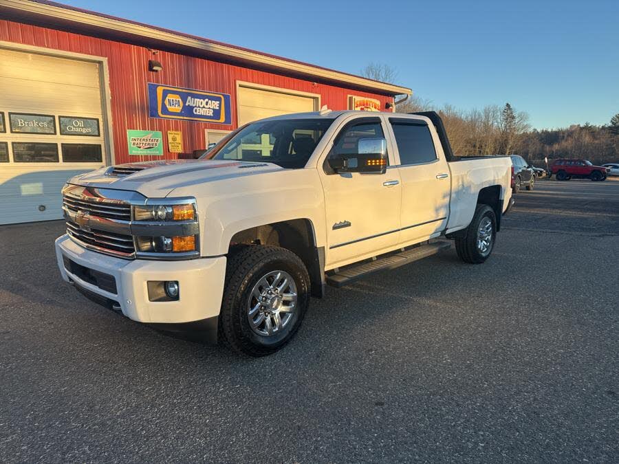 2017 Chevrolet Silverado 2500HD High Country Crew Cab 4WD