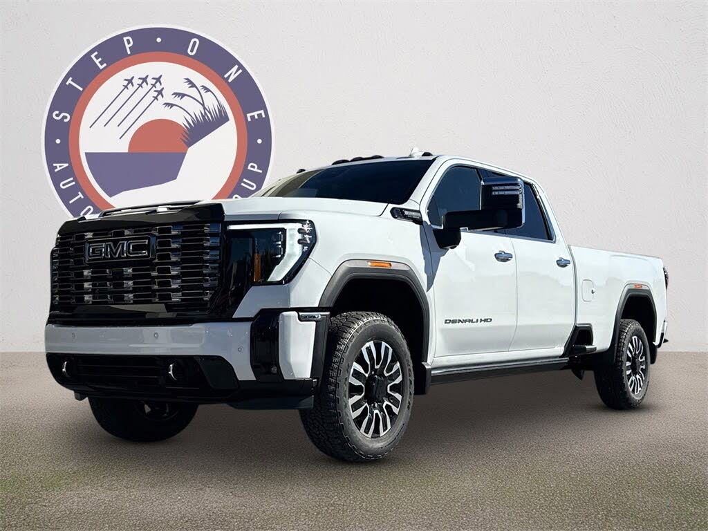 2026 GMC Sierra 3500HD Denali Ultimate Crew Cab 4WD