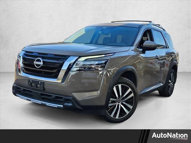 2024 Nissan Pathfinder Platinum FWD