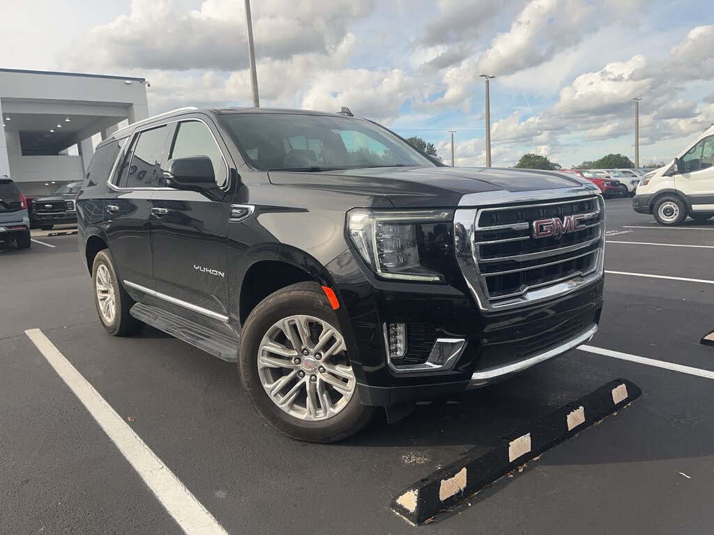 2024 GMC Yukon SLT 4WD