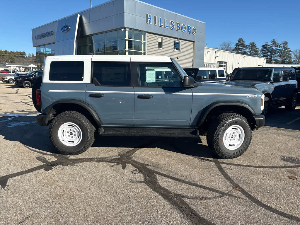 2025 Ford Bronco Heritage Edition 4-Door 4WD