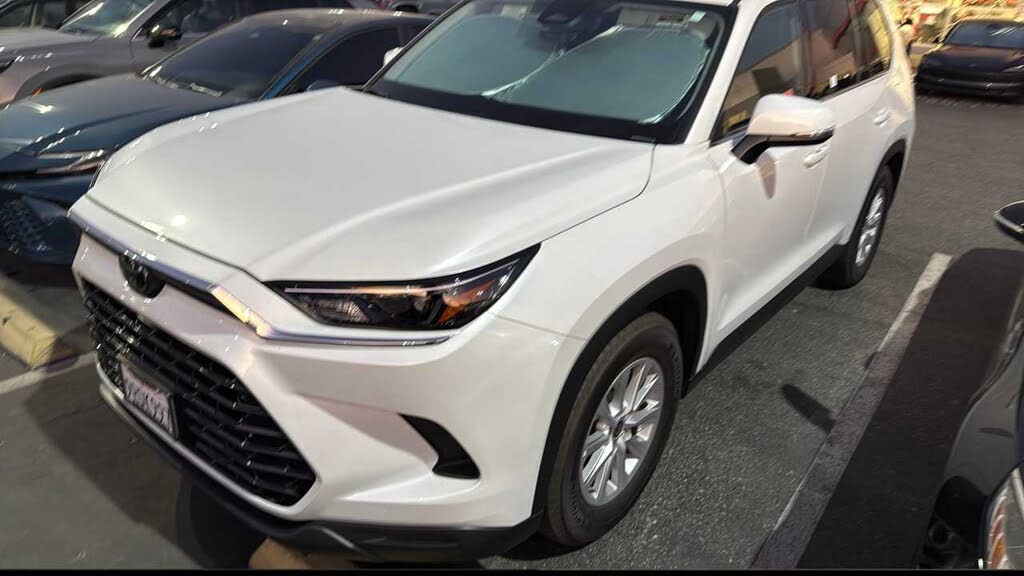 2024 Toyota Grand Highlander Hybrid XLE AWD