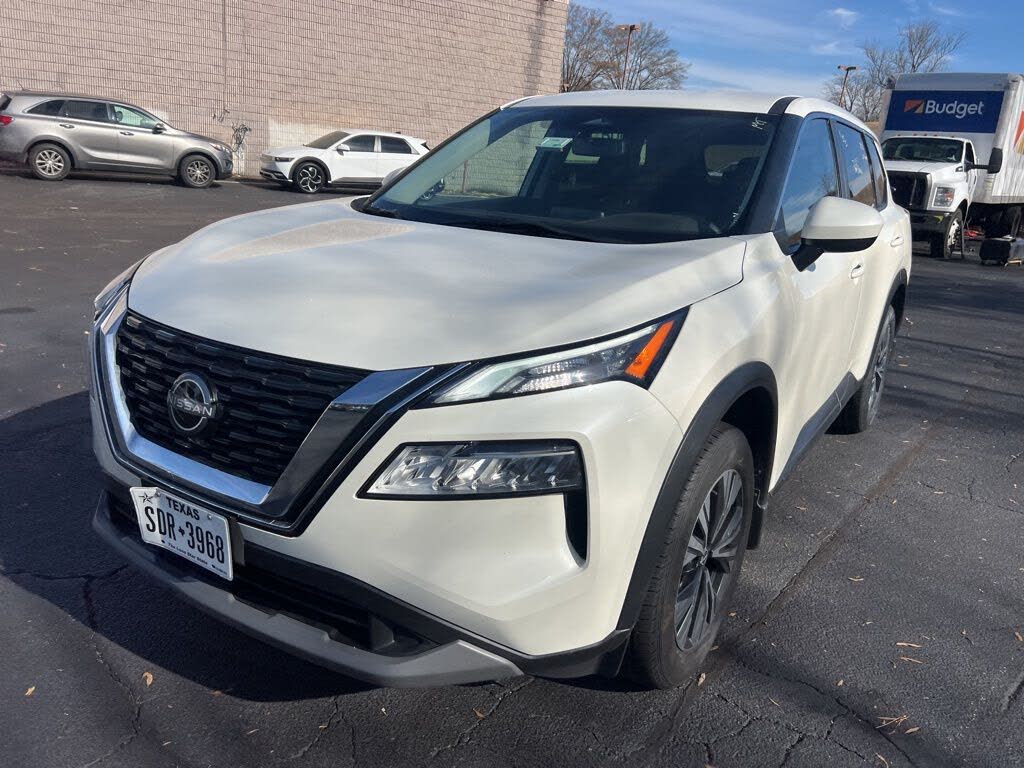 2023 Nissan Rogue SV FWD