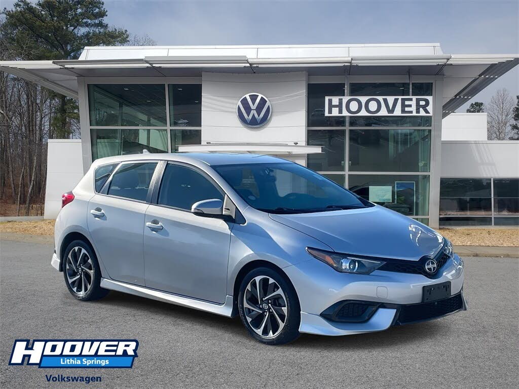 2016 Scion iM Base