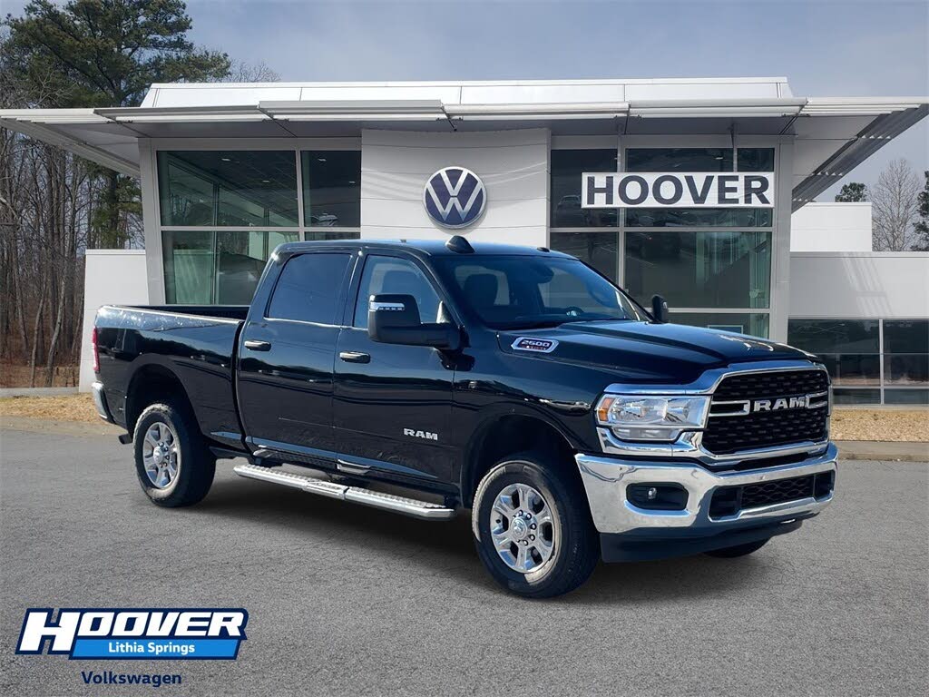 2024 RAM 2500 Big Horn Crew Cab 4WD