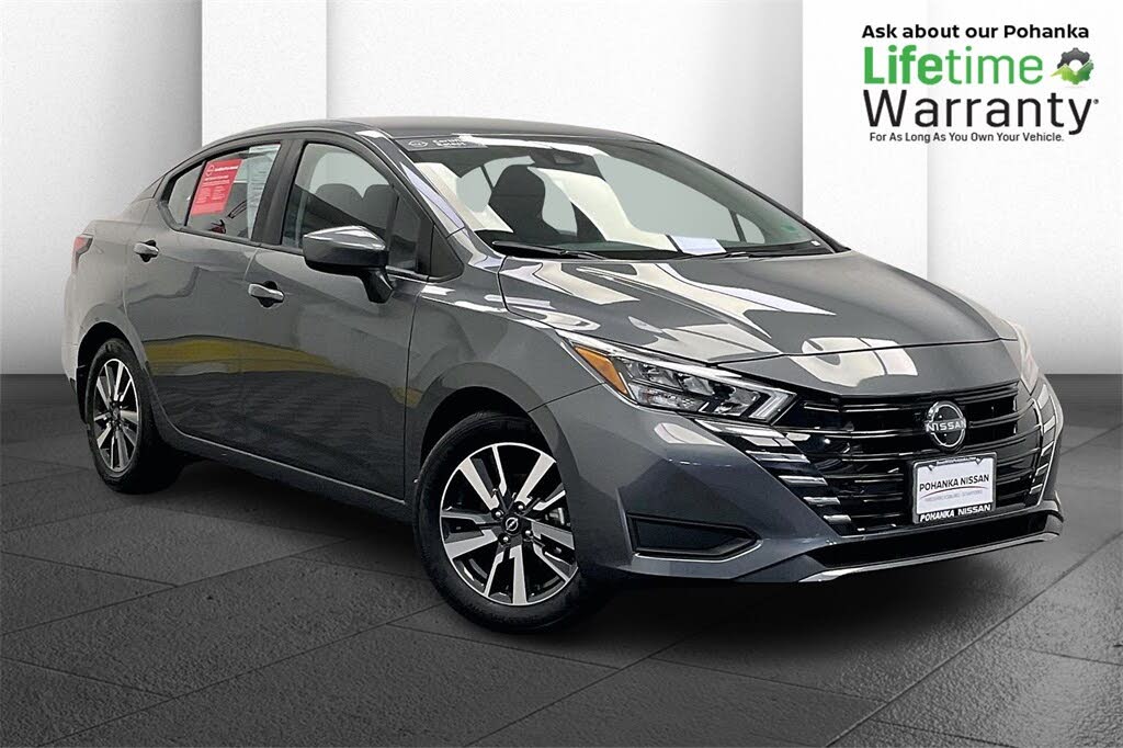 2025 Nissan Versa SV FWD