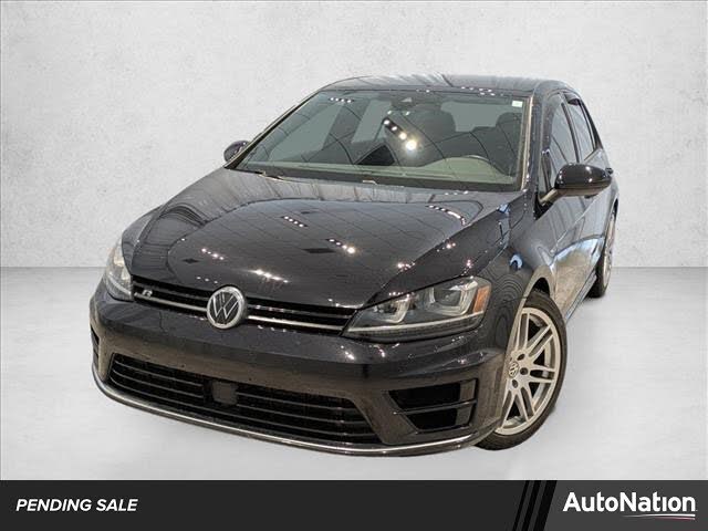 2017 Volkswagen Golf R 4-Door AWD with DCC and Navigation
