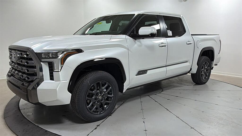 2026 Toyota Tundra Platinum CrewMax Cab 4WD