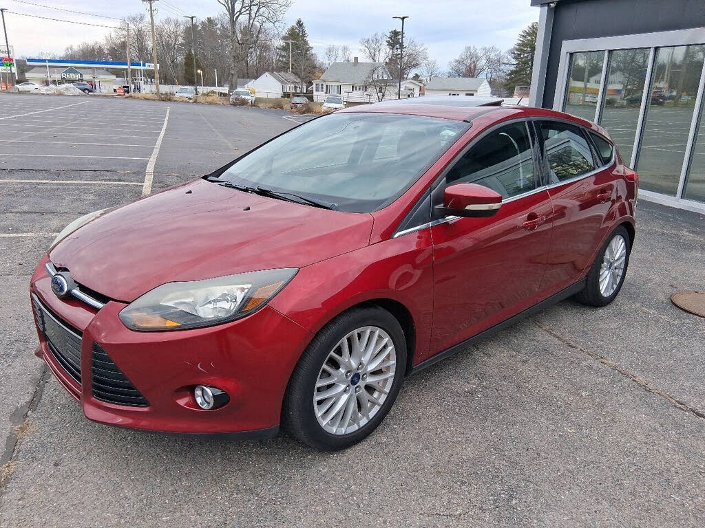2014 Ford Focus Titanium Hatchback