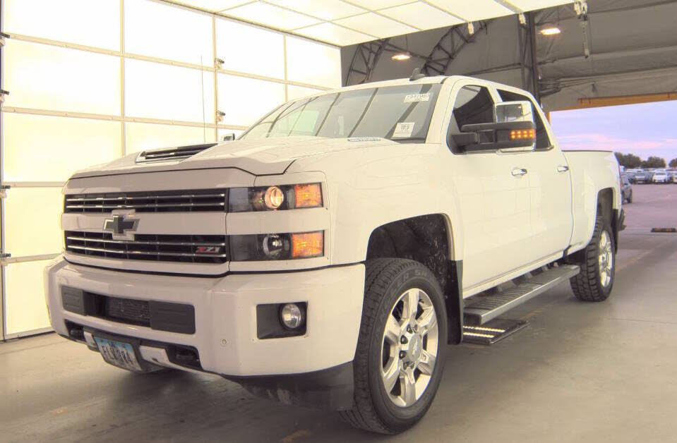 2018 Chevrolet Silverado 2500HD LTZ Crew Cab 4WD