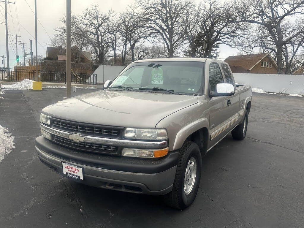 2002 Chevrolet Silverado 1500 LS Extended Cab 4WD