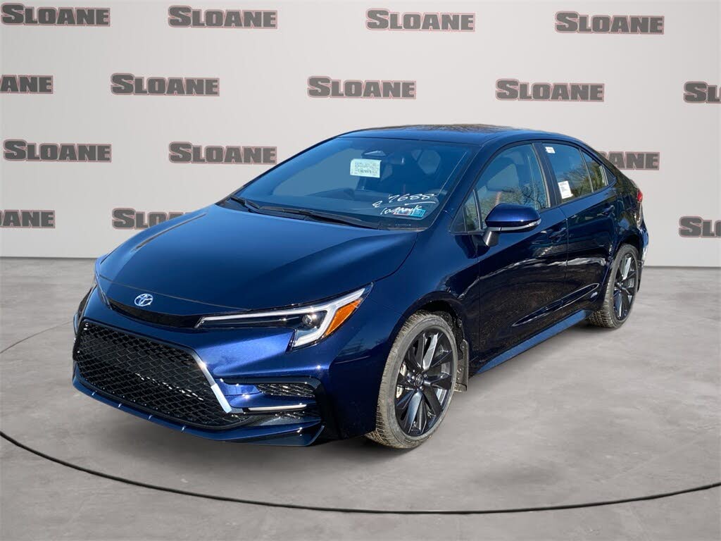 2026 Toyota Corolla Hybrid SE AWD