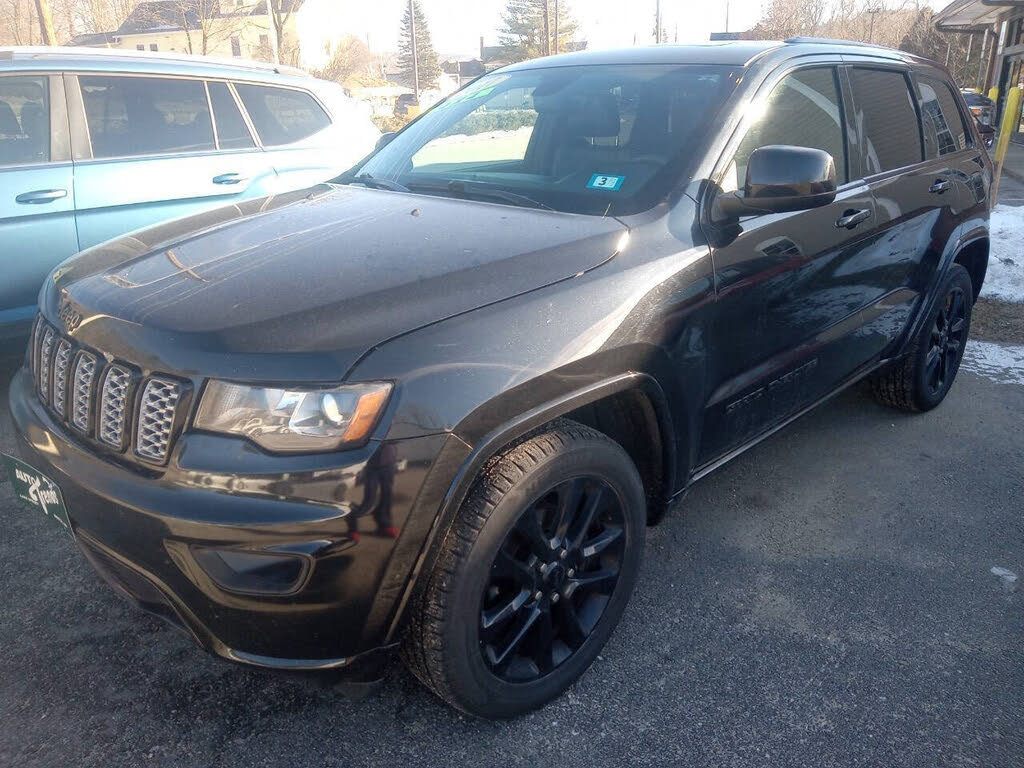 2017 Jeep Grand Cherokee Altitude 4WD