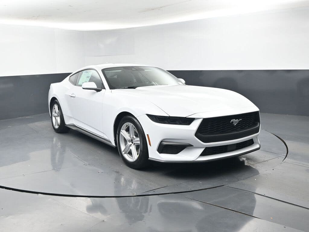 2026 Ford Mustang EcoBoost Fastback RWD