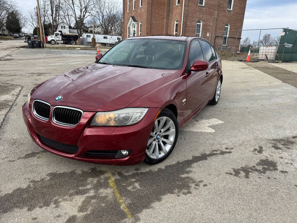 2011 BMW 3 Series 328i xDrive Sedan AWD