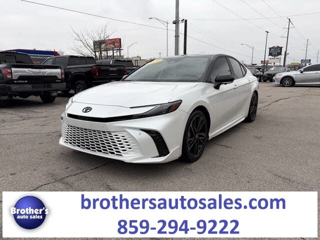 2025 Toyota Camry XSE FWD