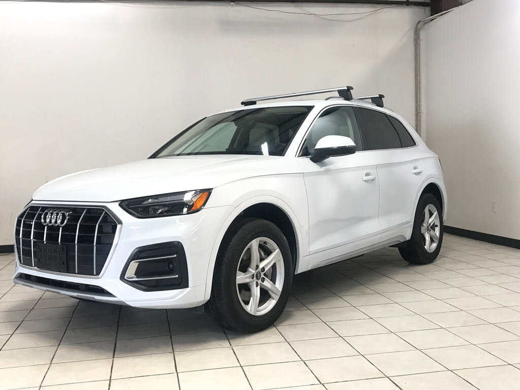 2023 Audi Q5 quattro Premium 40 TFSI