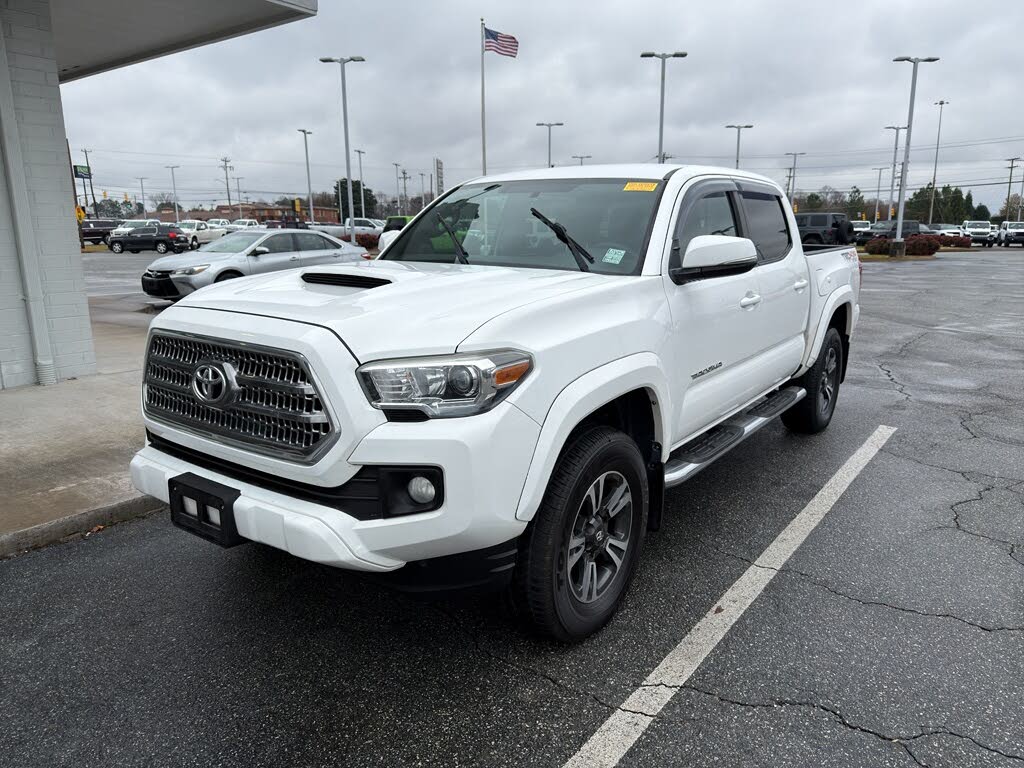 2017 Toyota Tacoma TRD Sport V6 Double Cab 4WD
