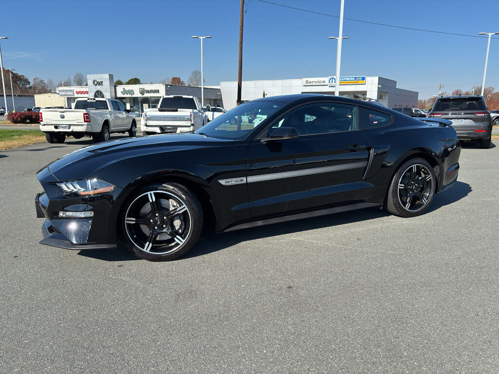2019 Ford Mustang GT Premium Coupe RWD