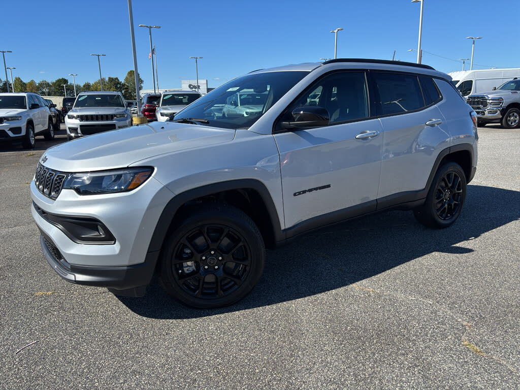 2026 Jeep Compass Latitude 4WD