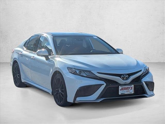 2022 Toyota Camry XSE V6 FWD