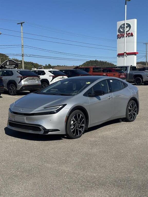 Toyota Prius Plug-In Hybrid XSE FWD 2026