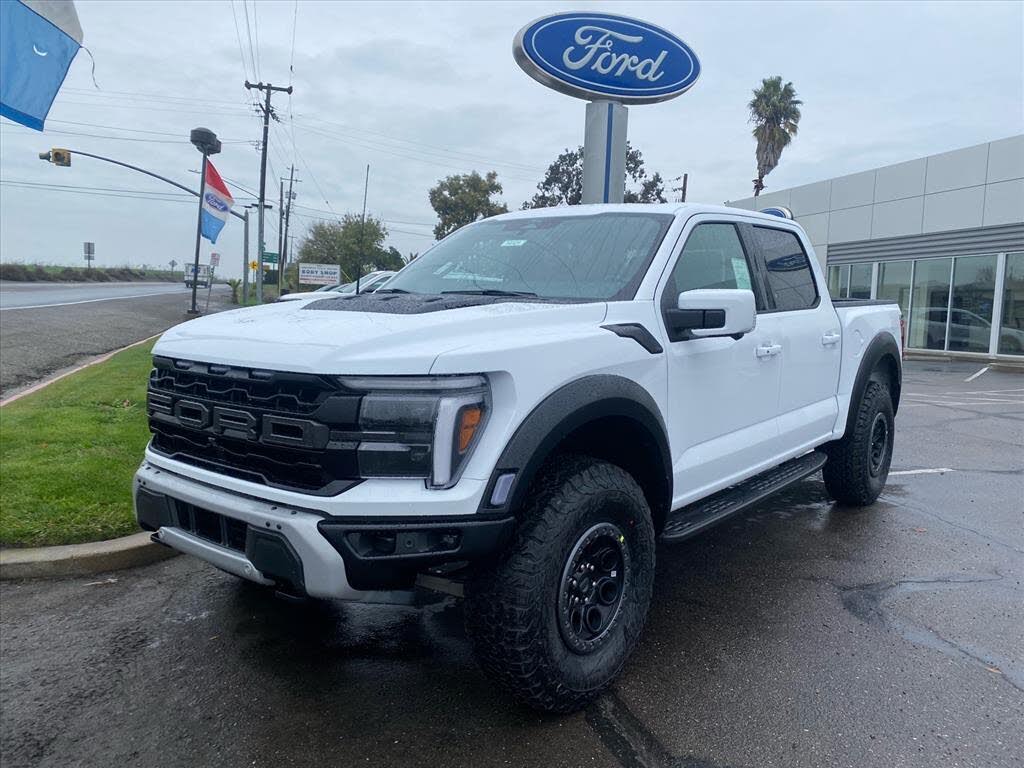 2025 Ford F-150 Raptor SuperCrew 4WD