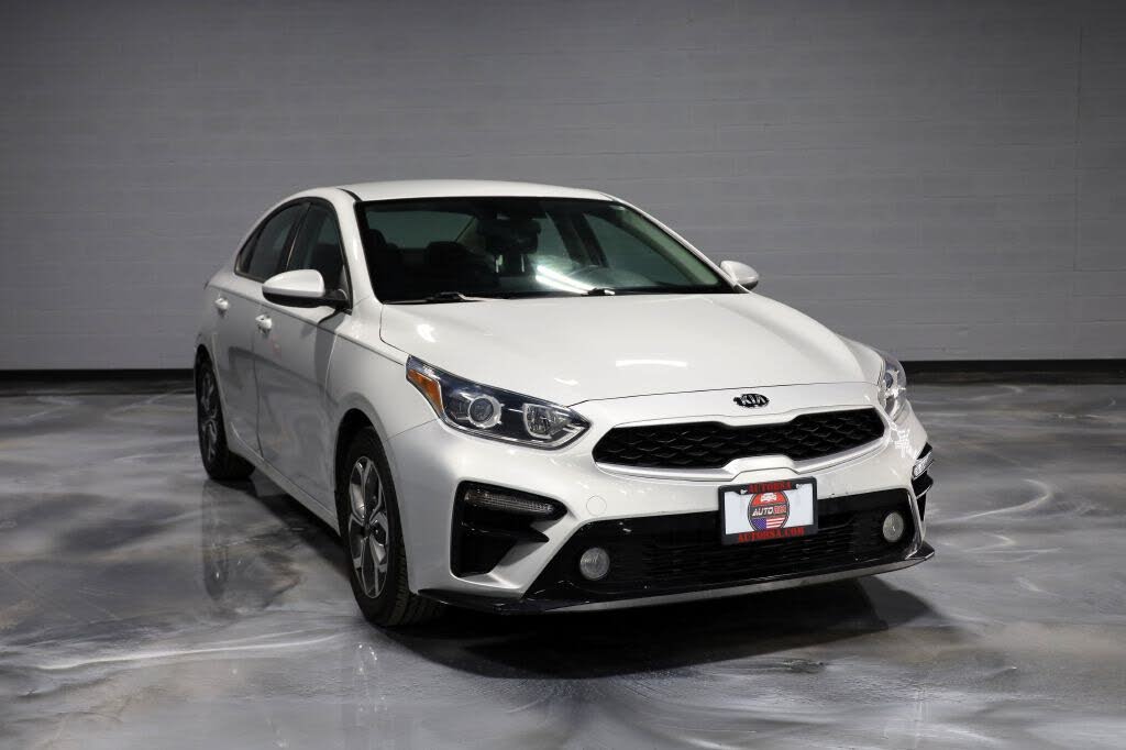 2020 Kia Forte LXS FWD