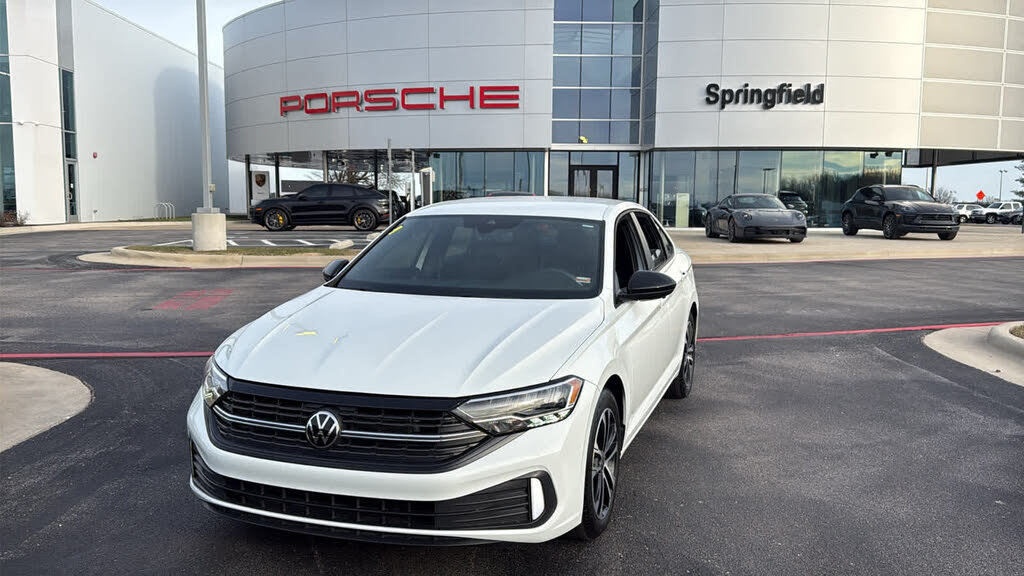 2024 Volkswagen Jetta Sport FWD