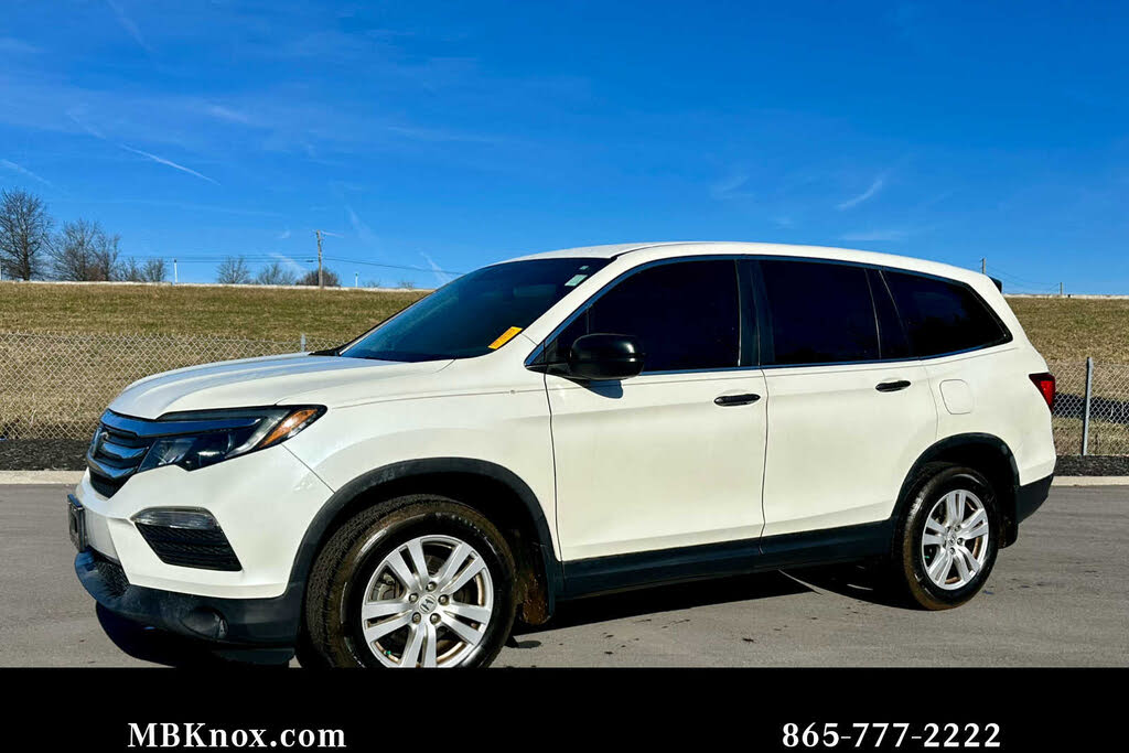 2017 Honda Pilot LX AWD