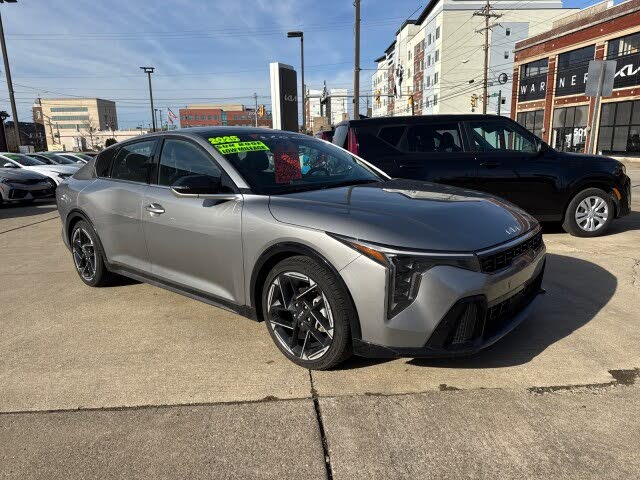 2025 Kia K4 GT-Line FWD