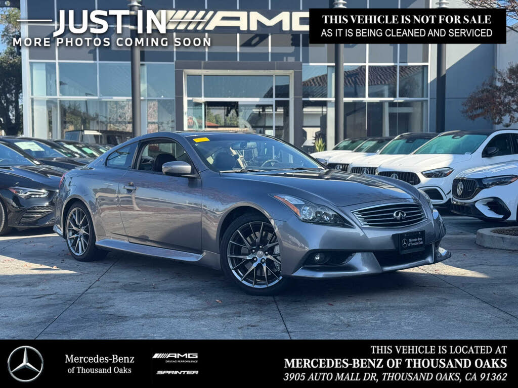 2012 INFINITI G37 IPL Coupe RWD