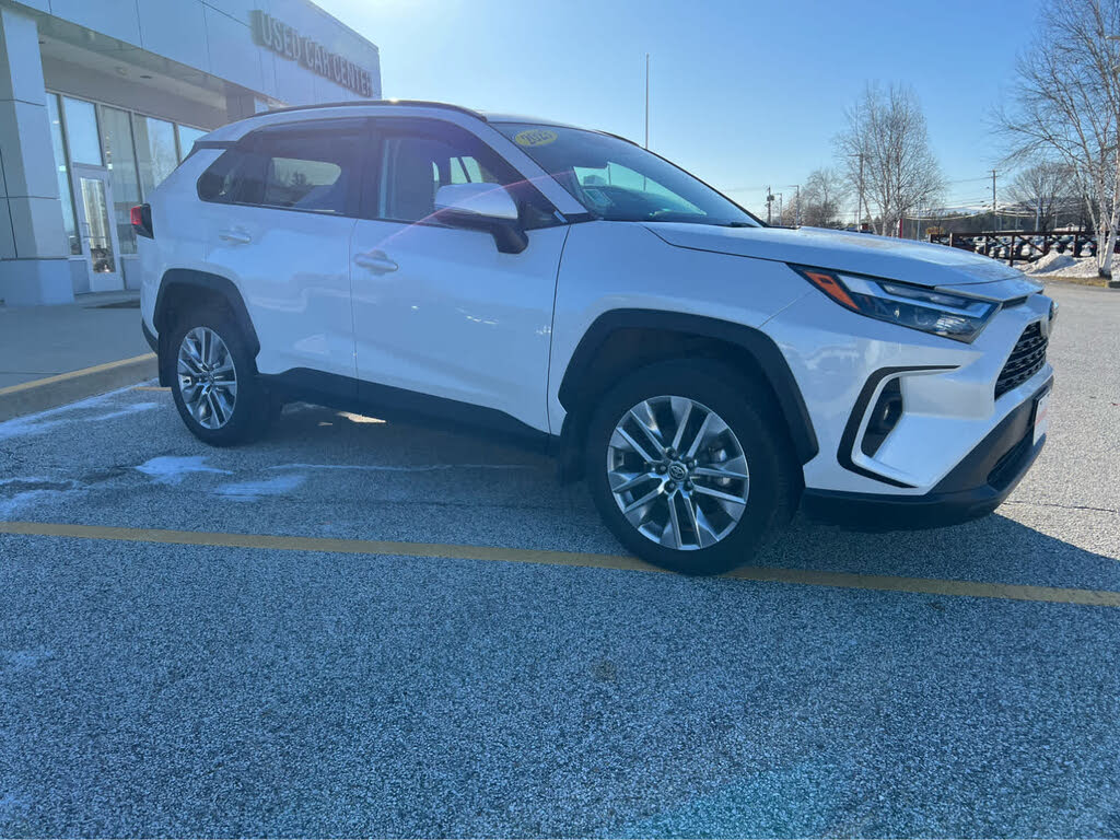 2023 Toyota RAV4 XLE Premium AWD