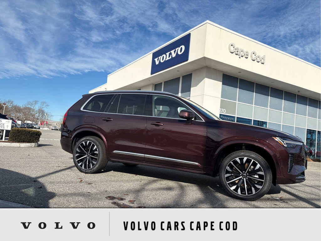 2026 Volvo XC90 B5 Plus 7-Passenger AWD