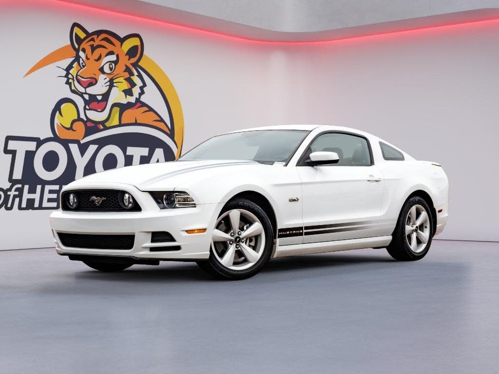 2014 Ford Mustang GT Premium Coupe RWD