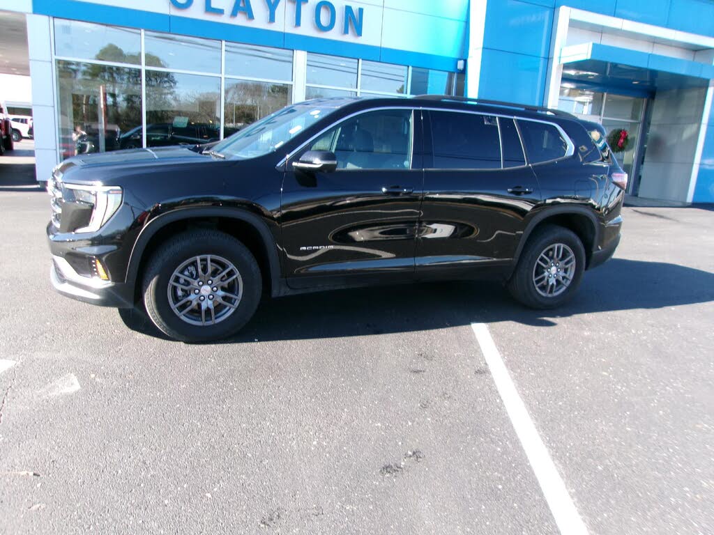 2025 GMC Acadia Elevation FWD