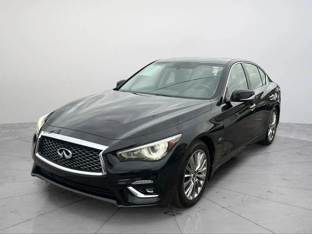 2019 INFINITI Q50 3.0t Luxe RWD