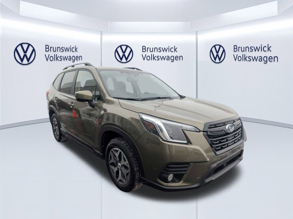 2023 Subaru Forester Premium Crossover AWD