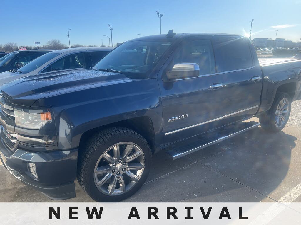 2018 Chevrolet Silverado 1500 LTZ Crew Cab 4WD