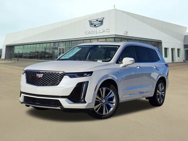 2025 Cadillac XT6 Premium Luxury FWD