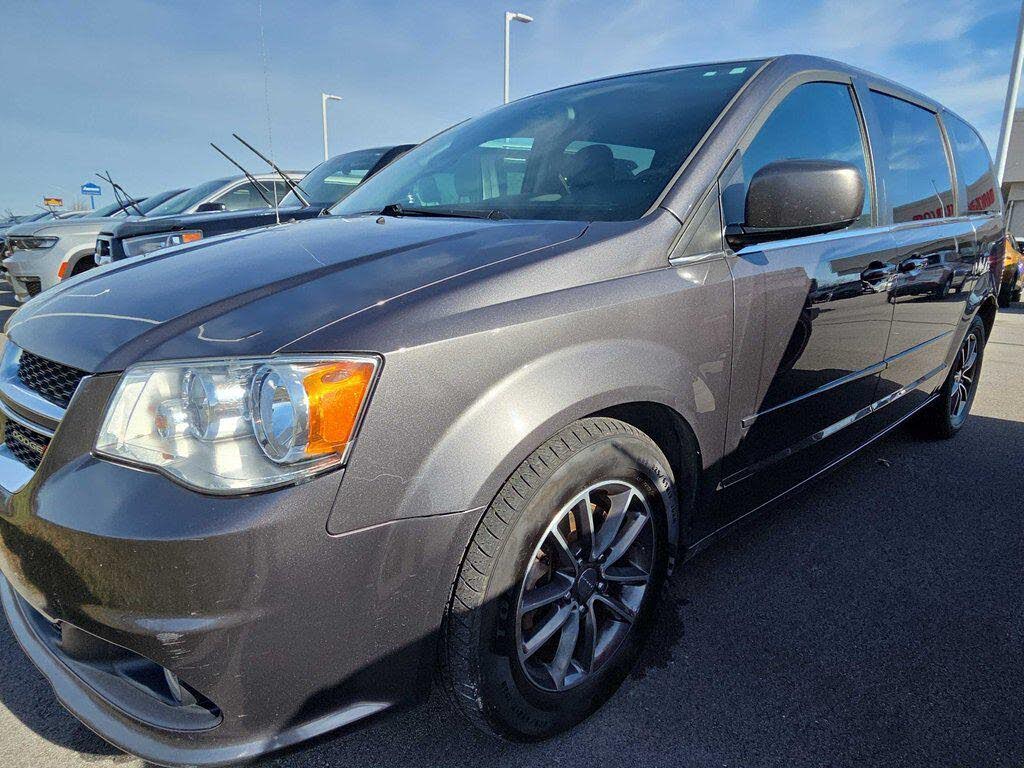 2017 Dodge Grand Caravan SXT FWD