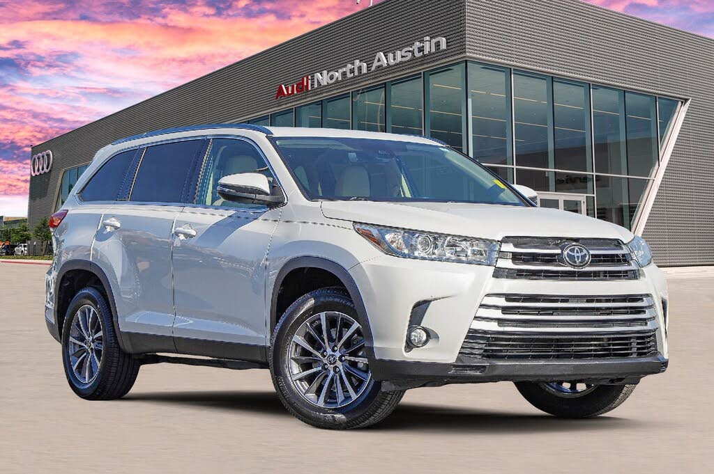 2019 Toyota Highlander XLE FWD