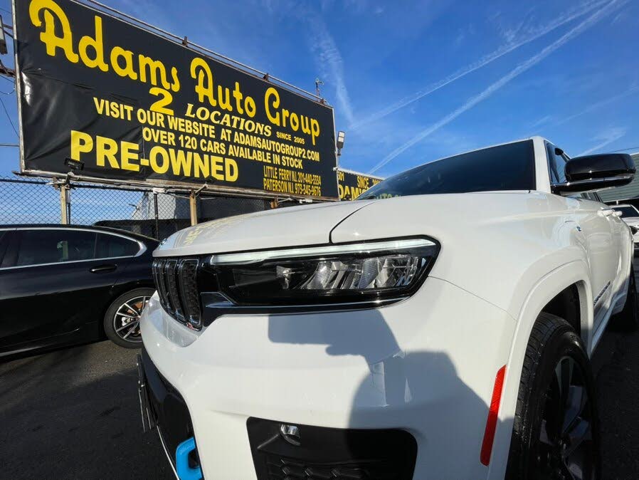 2022 Jeep Grand Cherokee 4xe Overland 4WD