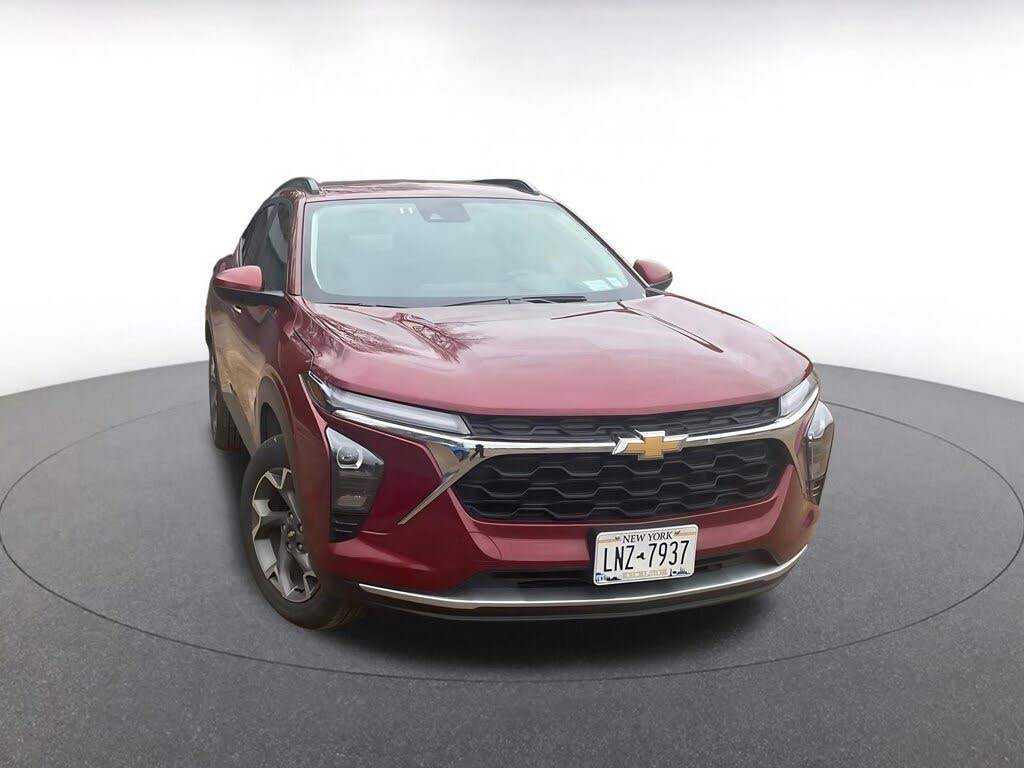 2025 Chevrolet Trax LT FWD